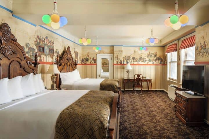 Room 10 of 91