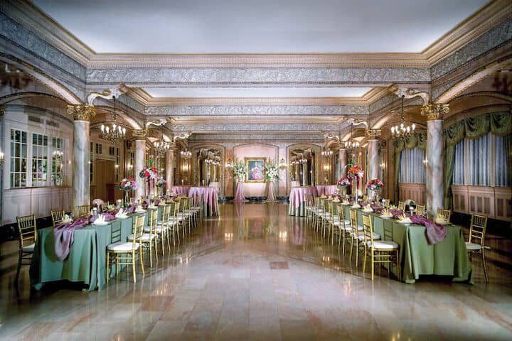 Ballroom/Hall 73 of 91